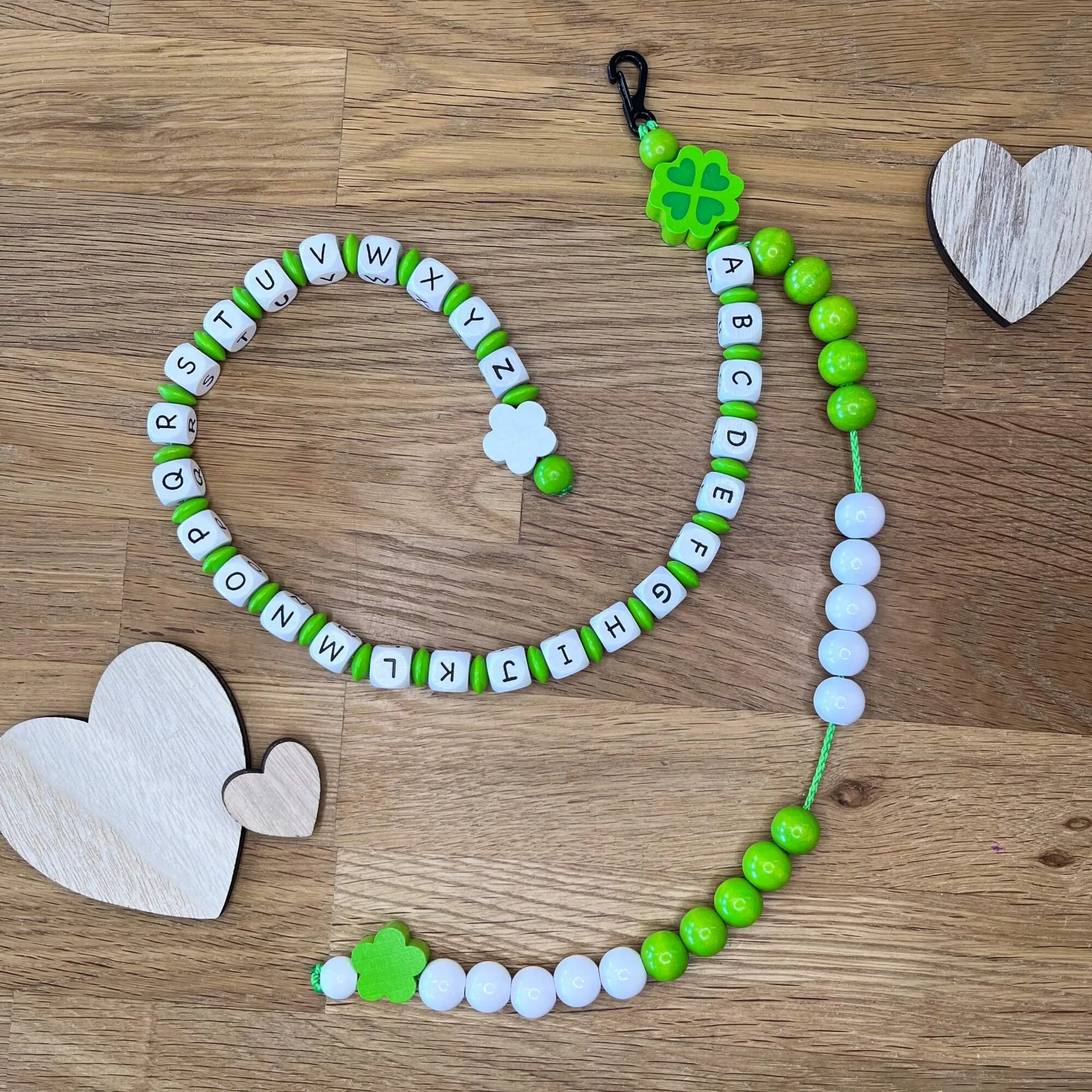 Bastelset ABC Rechenkette Kleeblatt — Kiki-Ena Bastelmaterial Naturholz