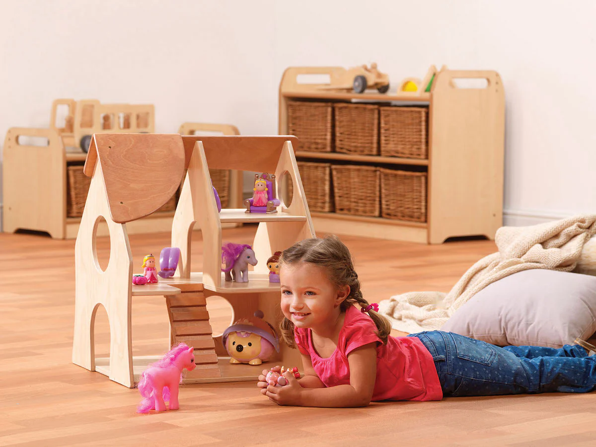 Haus für Kinder unter 2 Jahren — Millhouse Lernspielzeug Schule