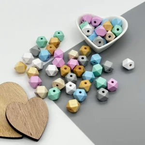 Hexagonperlen 12 mm — Kiki-Ena Bastelmaterial Naturholz