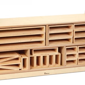Hohlblock-Lagereinheit mit Rückwand — Millhouse Lernspielzeug Schule