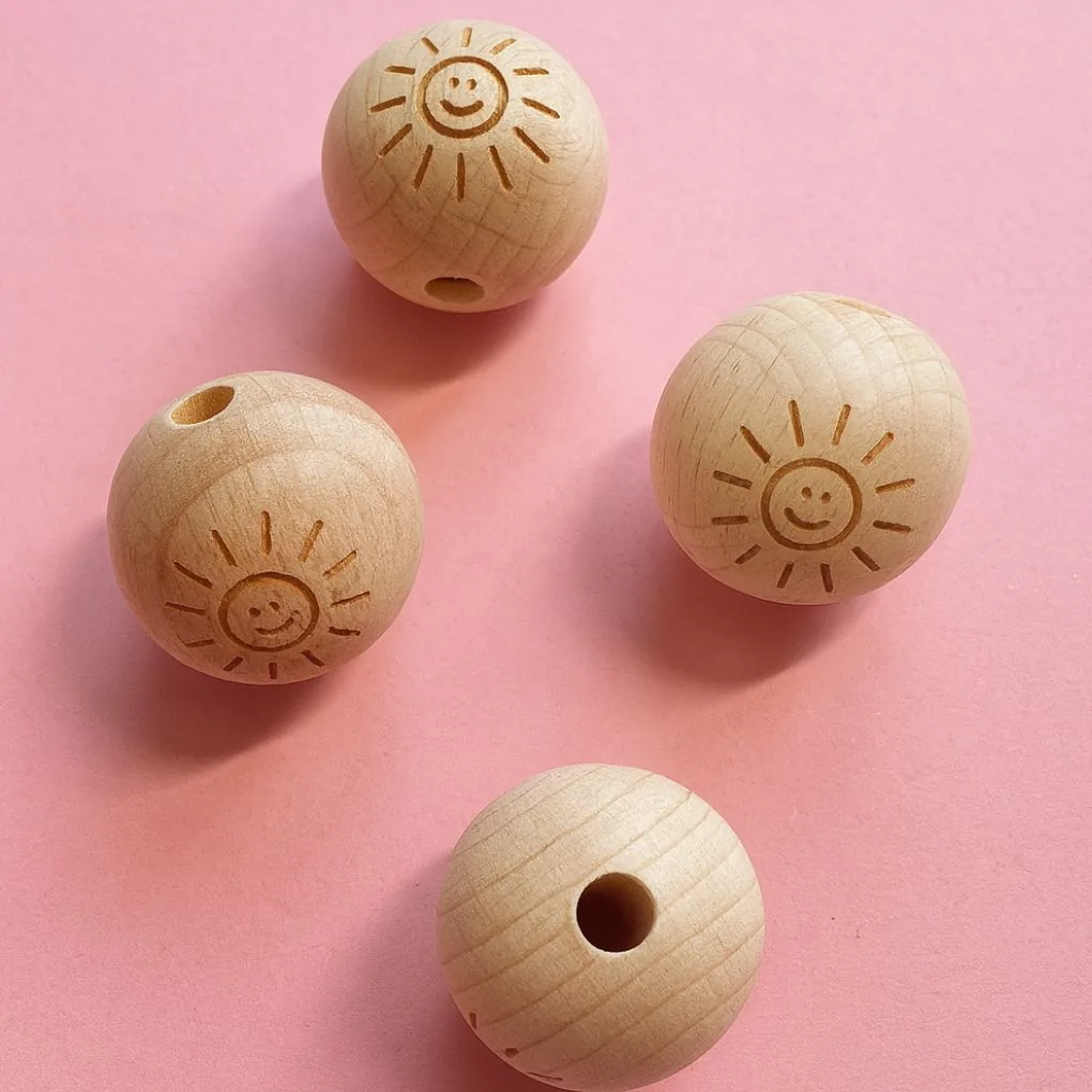 Holzperle graviert Sonne 15mm — Kiki-Ena Bastelmaterial Naturholz