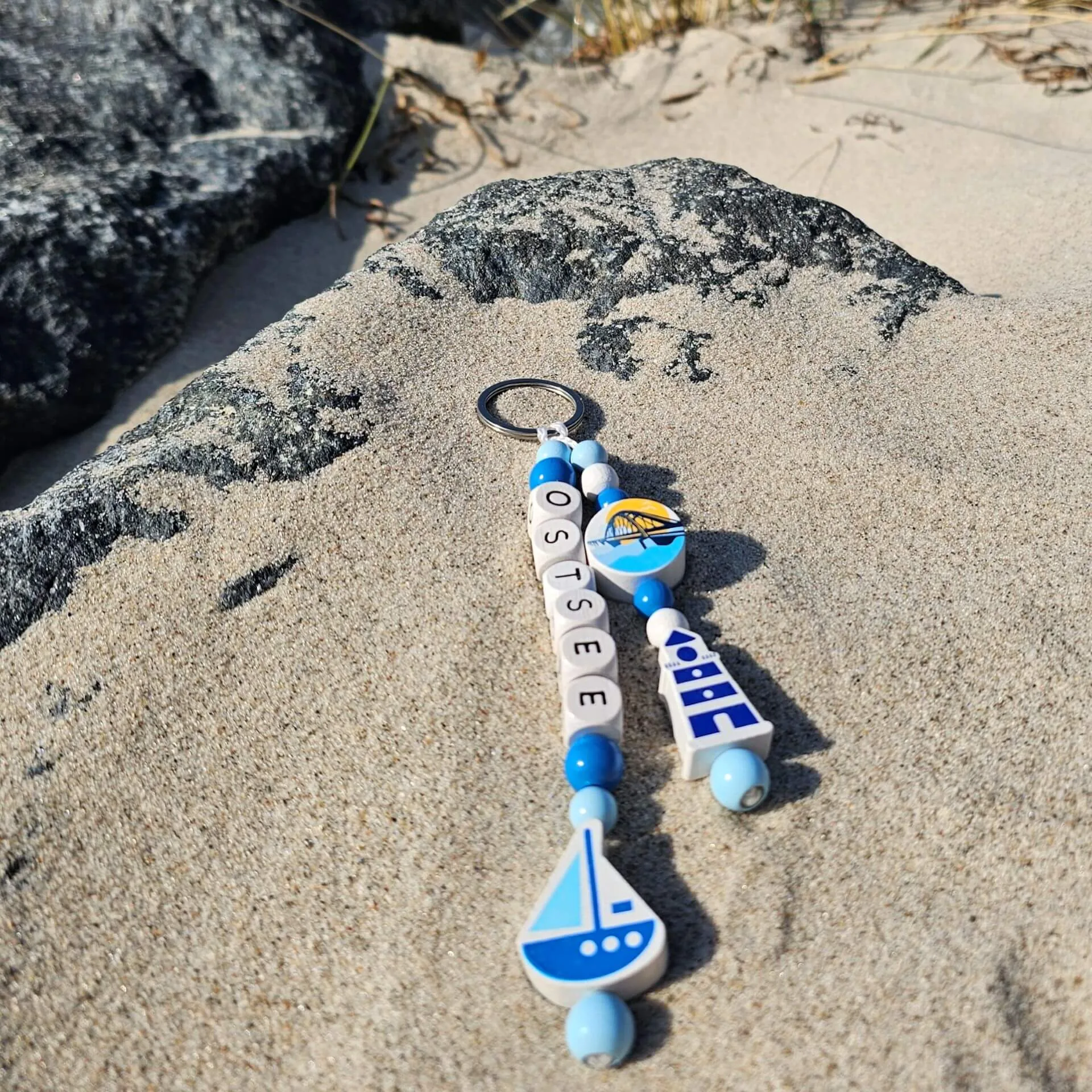 Holzperlen Schlüsselanhänger "Ostsee II" Bastelset — Kiki-Ena Bastelmaterial Naturholz