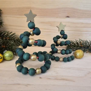 Holzperlen Weihnachtsbäume Twist • Bastelset — Kiki-Ena Bastelmaterial Naturholz