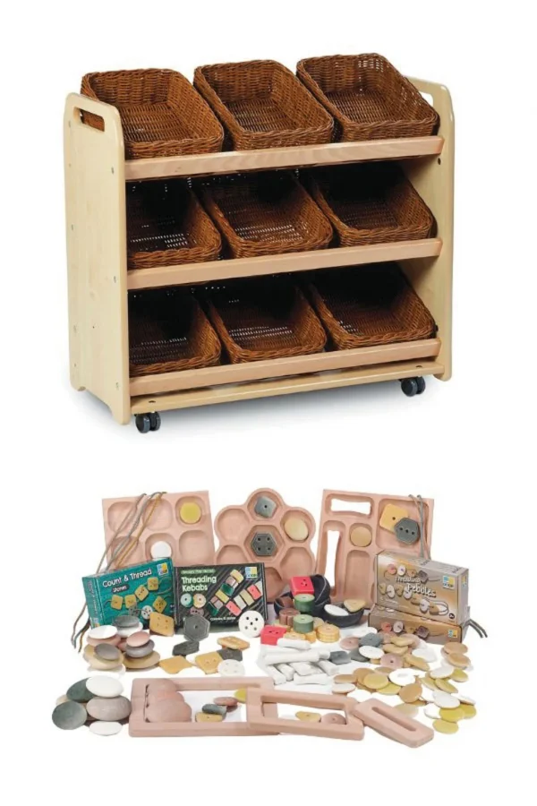 Kippbare Aufbewahrungsbox mit 9 Körben plus PT1146 Kleinteileset — Millhouse Lernspielzeug Schule Kippbare Aufbewahrungsbox mit 9 Körben plus PT1146 Kleinteileset — Millhouse Lernspielzeug Schule