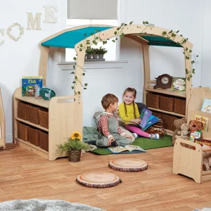 Kuschelige Leseecke für Kinder — Millhouse Lernspielzeug Schule