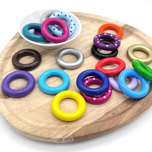 Mini Holzringe zum Basteln 36mm Mix — Kiki-Ena Bastelmaterial Naturholz