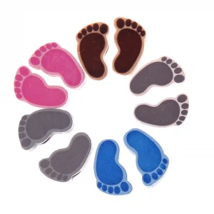 Motivperle Babyfüße • 1 Paar — Kiki-Ena Bastelmaterial Naturholz