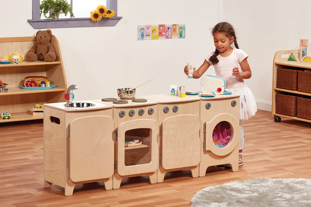 Natürliches Küchenset, 4-teilig – Herd, Spüle, Waschmaschine, Kühlschrank (H 550 mm) — Millhouse Lernspielzeug Schule