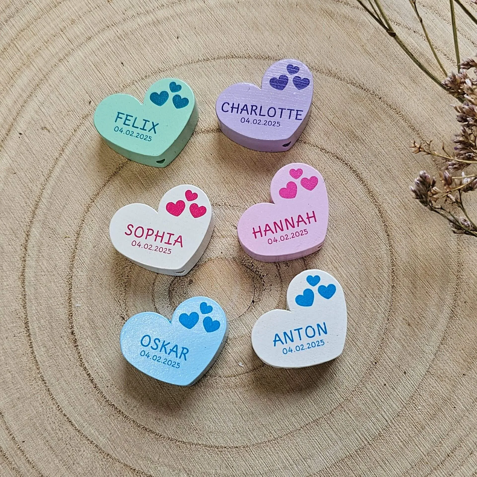 Personalisierte Holzperle Herz — Kiki-Ena Bastelmaterial Naturholz