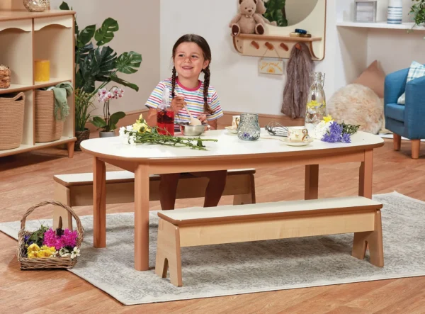 Rollenspiel Tisch für Kita & Kindergarten — Millhouse Lernspielzeug Schule
