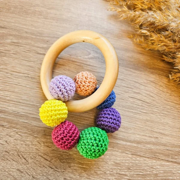 Rassel "Häkelperle" Bastelset — Kiki-Ena Bastelmaterial Naturholz