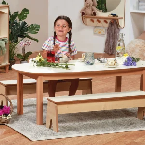 Rollenspiel Tisch mit 2 Bänken — Millhouse Lernspielzeug Schule