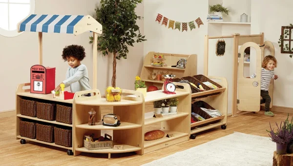Rollenspielzone — Millhouse Lernspielzeug Schule Rollenspielzone — Millhouse Lernspielzeug Schule