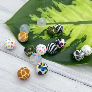 Silikonperle 12mm Muster — Kiki-Ena Bastelmaterial Naturholz