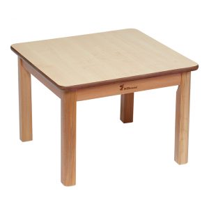 Millhouse quadratischer Kindertisch aus Buche Millhouse quadratischer Kindertisch aus Buche